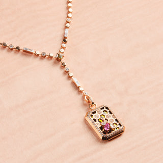 HONEYCOMB GOLD PINK SAPPHIRE DIAMOND PENDANT