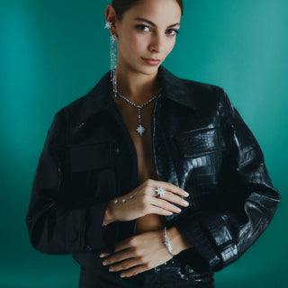 VENUS STAR GOLD DIAMOND HAND CHAIN