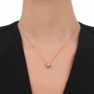 HONEYCOMB HALO GOLD DIAMOND NECKLACE