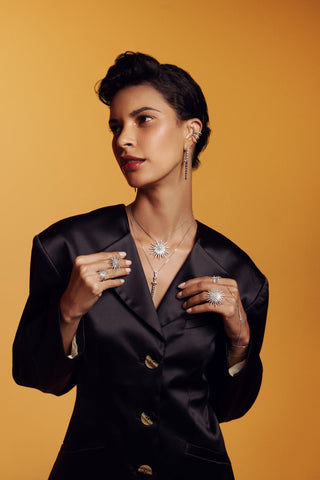 SWORD GOLD BAGUETTE DIAMOND NECKLACE