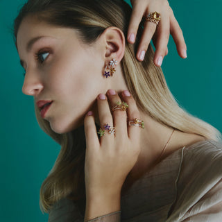 APPLE SEED TARA GOLD DIAMOND EARRINGS