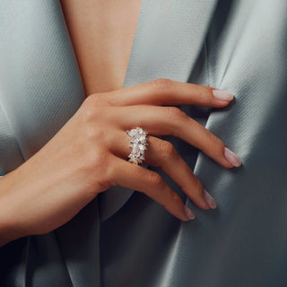 QUEEN BEE HANIA 18K GOLD DIAMOND RING