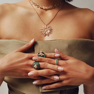 QUEEN BEE HANIA GOLD DIAMOND EMERALD STATEMENT RING