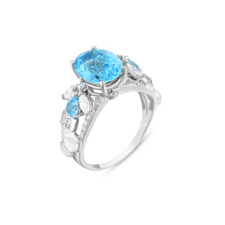 QUEEN BEE BLUE TOPAZ DIAMOND WHITE GOLD RING