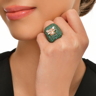 QUEEN BEE HANIA GOLD DIAMOND EMERALD XLARGE RING