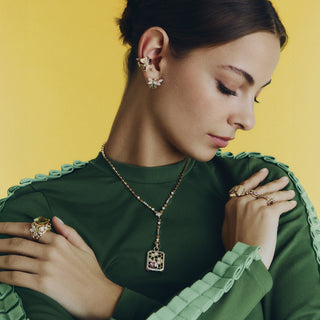 QUEEN BEE HANIA GOLD DIAMOND PERIDOT RING