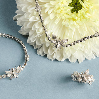 QUEEN BEE HANIA 18K GOLD DIAMOND RING