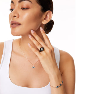 EYE LIGHT GOLD DIAMOND NECKLACE