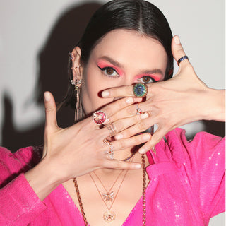 QUEEN BEE BON BON GOLD DIAMOND NECKLACE