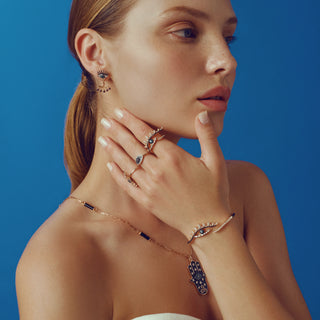 FATIMA'S HAND GOLD DIAMOND NECKLACE