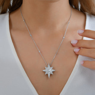 NORTH STAR 18K GOLD DIAMOND NECKLACE